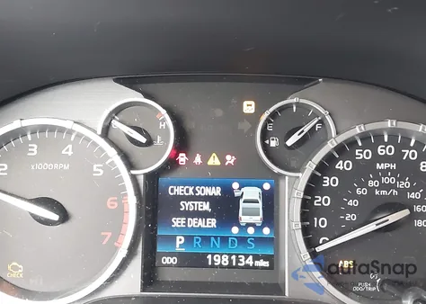 2014 Toyota Tundra 1794 5.7L V8 z USA, uszkodzony, nr VIN 5TFGY5F17EX157298